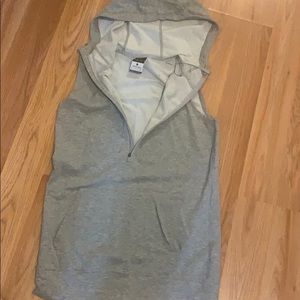 Nike cut off half zip up (dri fit)